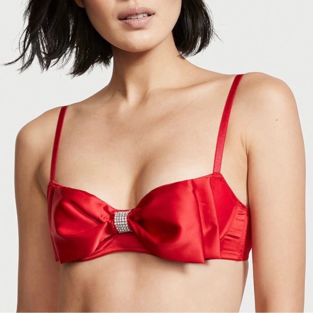 Victoria’s Secret Dream Angels Wicked Unlined Bow Balconette
